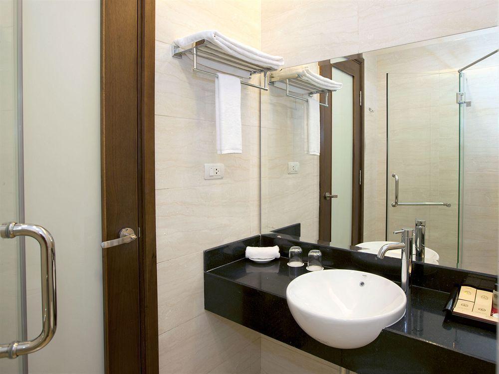 Le Carnot Hotel Hanoi Eksteriør billede